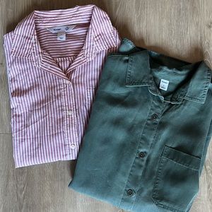 EUC Bundle of 2 Old Navy women’s button up shirts sz. Small